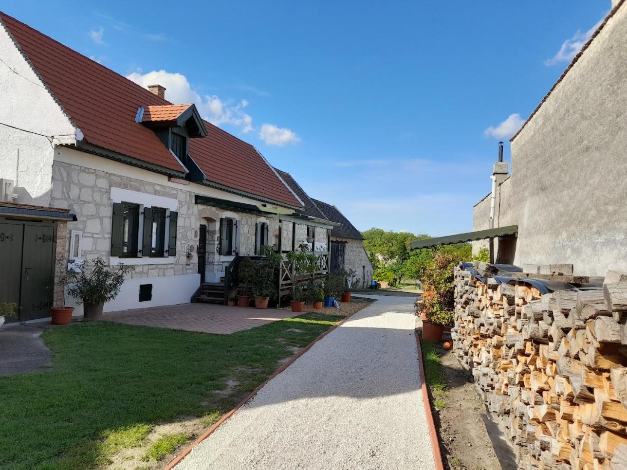 Kofejto Haza Villa Fertorakos Ngoại thất bức ảnh